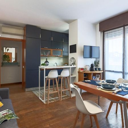 شقة Casa Di Adele, Bilocale Con Wifi E Smart Tv مونزا المظهر الخارجي الصورة